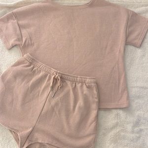 Light pink lounge set